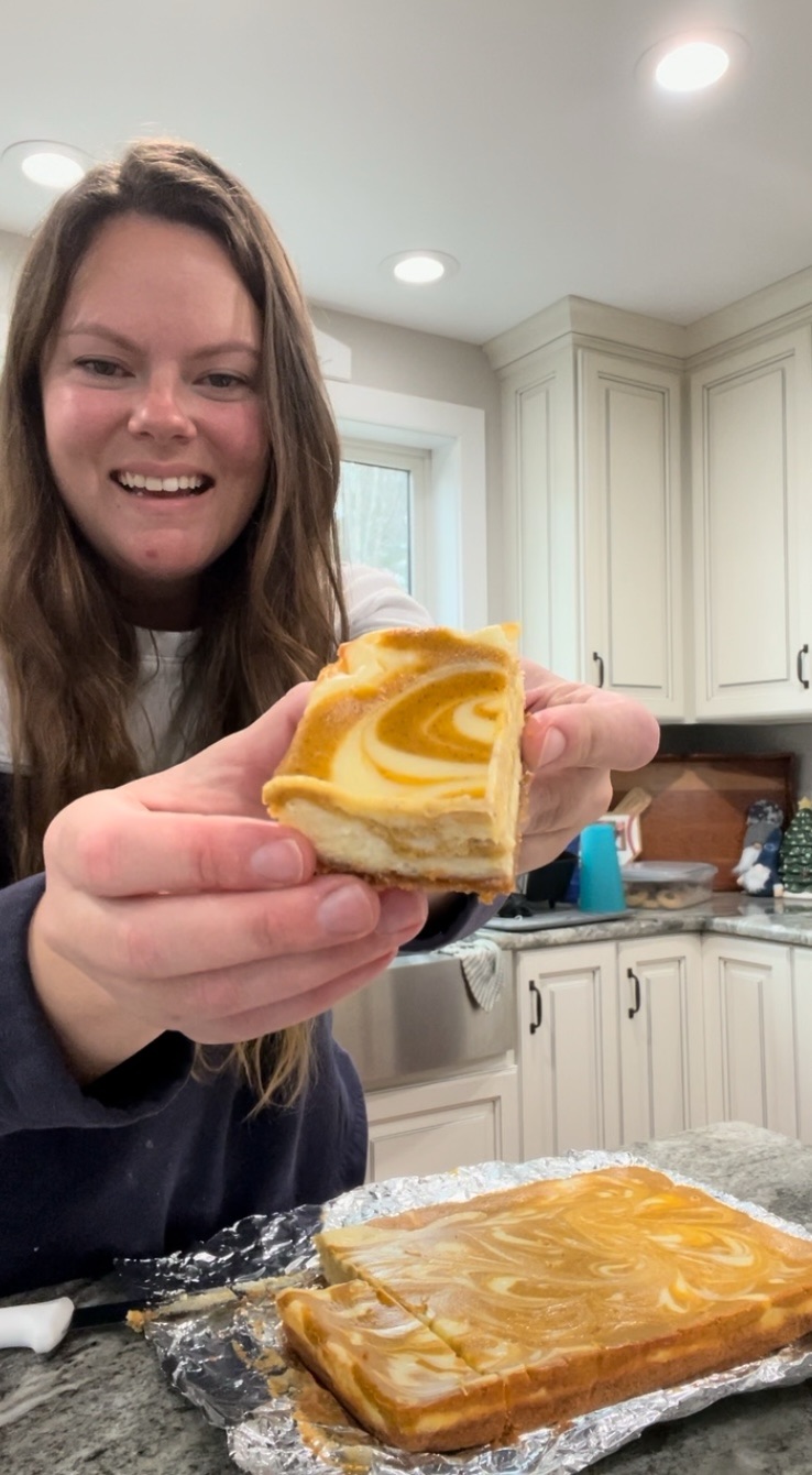 How to Make Perfect Swirled Pumpkin Cheesecake&nbsp;Bars